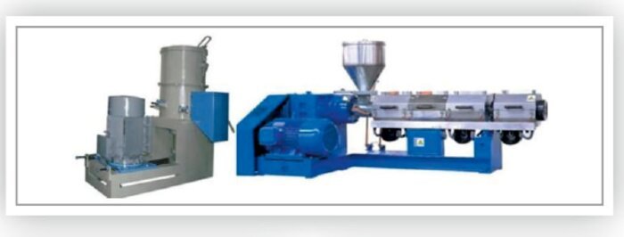 Plastic recycling extruder machine